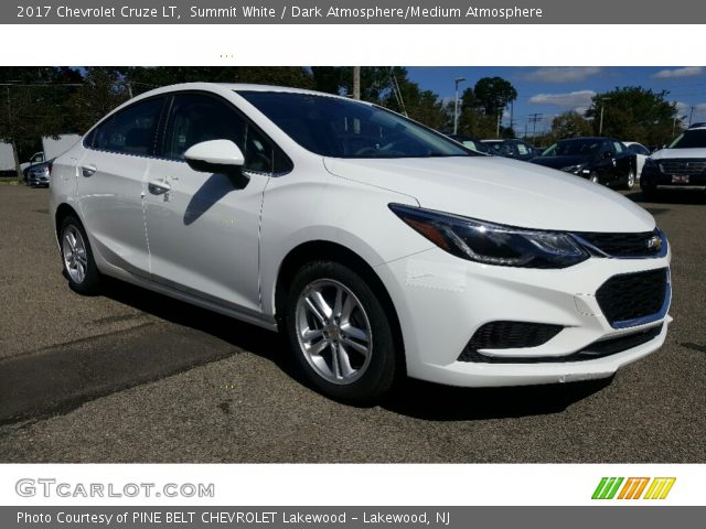2017 Chevrolet Cruze LT in Summit White