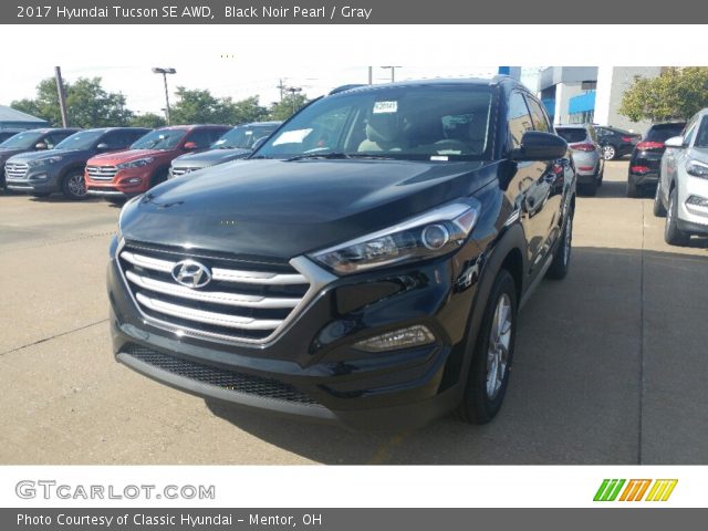 2017 Hyundai Tucson SE AWD in Black Noir Pearl