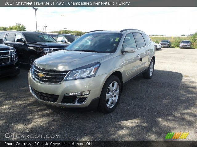 2017 Chevrolet Traverse LT AWD in Champagne Silver Metallic