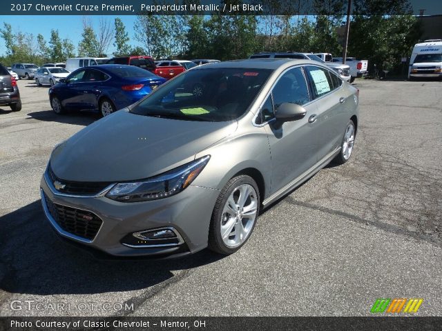 2017 Chevrolet Cruze Premier in Pepperdust Metallic