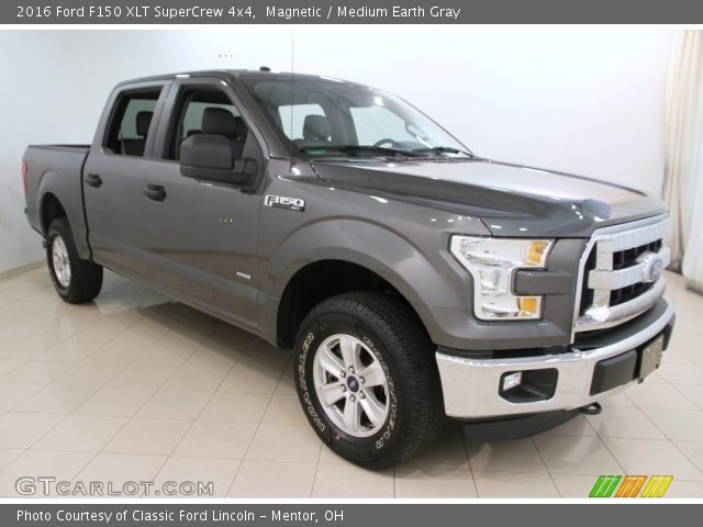 2016 Ford F150 XLT SuperCrew 4x4 in Magnetic