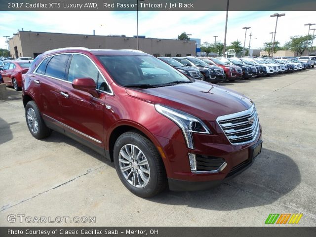 2017 Cadillac XT5 Luxury AWD in Red Passion Tintcoat