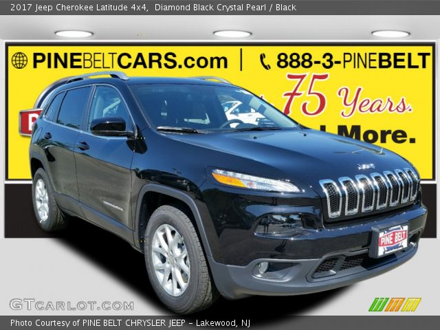2017 Jeep Cherokee Latitude 4x4 in Diamond Black Crystal Pearl