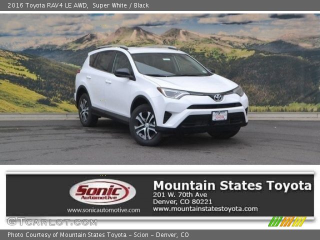 2016 Toyota RAV4 LE AWD in Super White