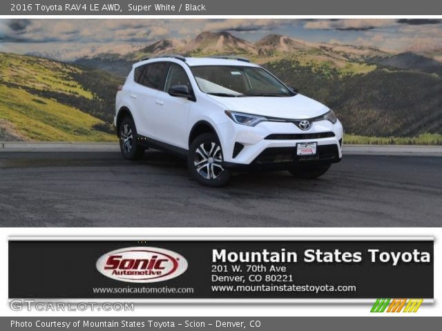2016 Toyota RAV4 LE AWD in Super White