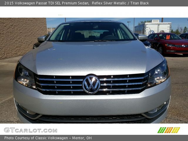 2015 Volkswagen Passat TDI SEL Premium Sedan in Reflex Silver Metallic