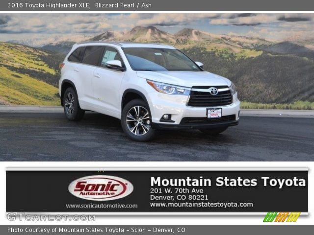 2016 Toyota Highlander XLE in Blizzard Pearl