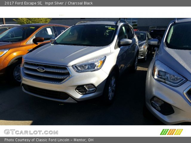 2017 Ford Escape SE in Ingot Silver