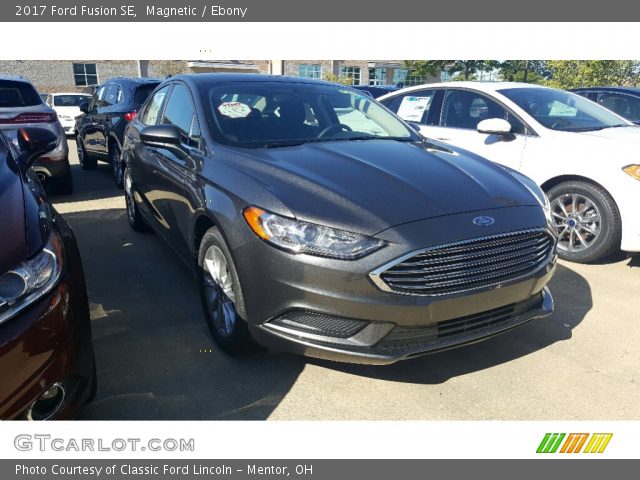 2017 Ford Fusion SE in Magnetic