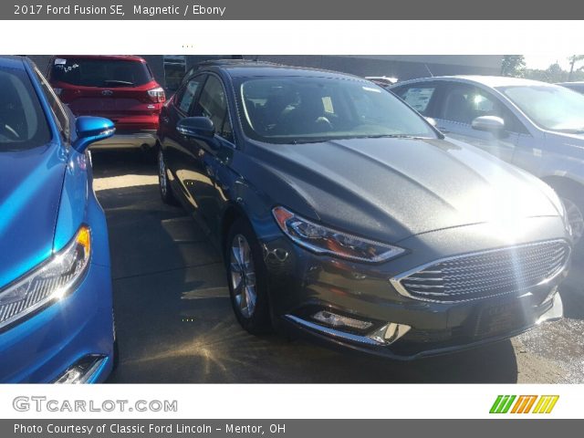 2017 Ford Fusion SE in Magnetic