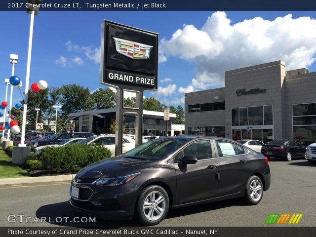 2017 Chevrolet Cruze LT in Tungsten Metallic