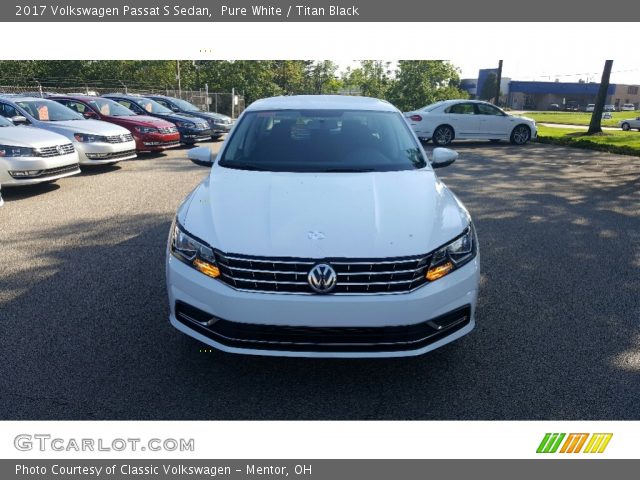 2017 Volkswagen Passat S Sedan in Pure White