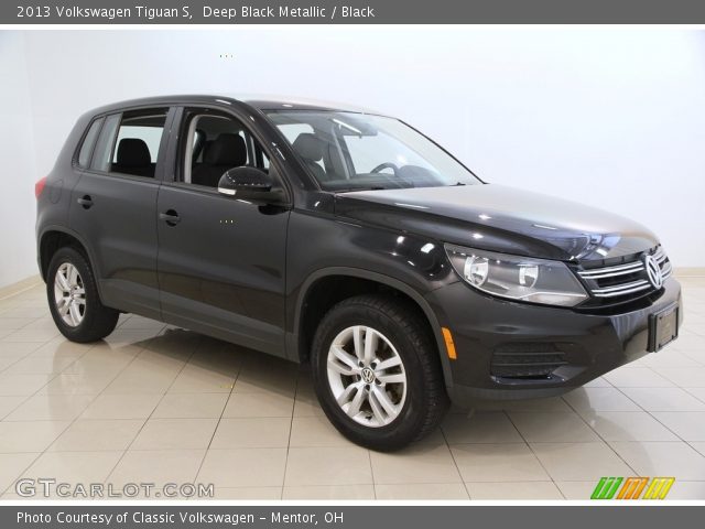 2013 Volkswagen Tiguan S in Deep Black Metallic