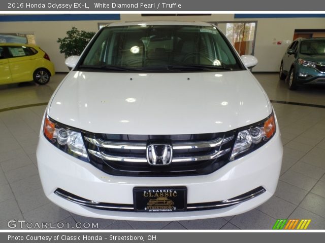 2016 Honda Odyssey EX-L in White Diamond Pearl