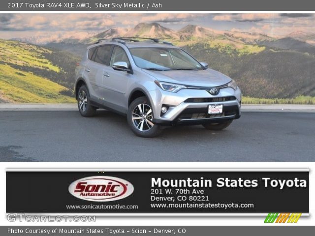 2017 Toyota RAV4 XLE AWD in Silver Sky Metallic