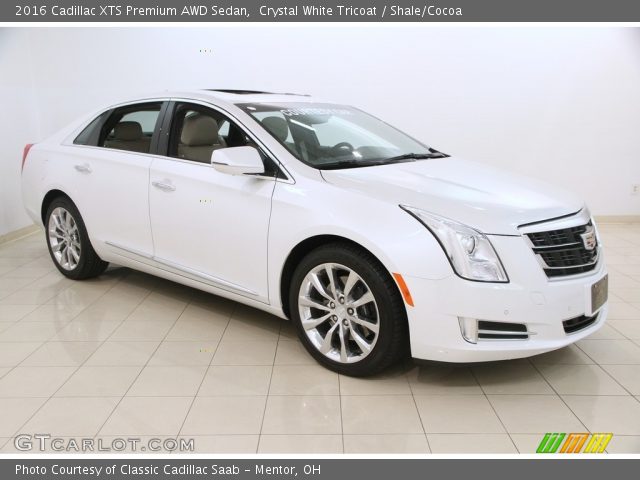2016 Cadillac XTS Premium AWD Sedan in Crystal White Tricoat