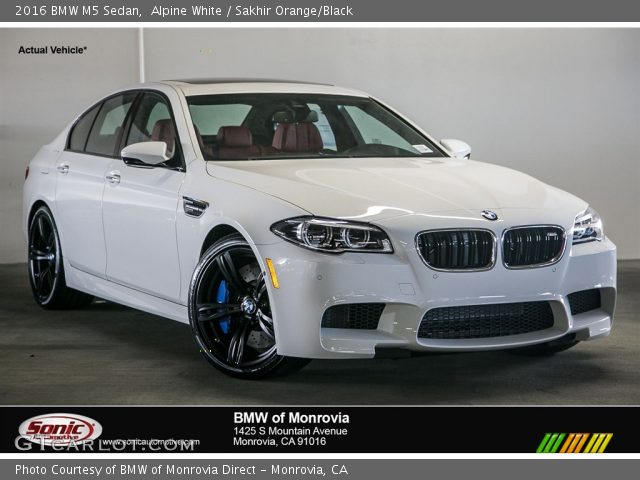 2016 BMW M5 Sedan in Alpine White