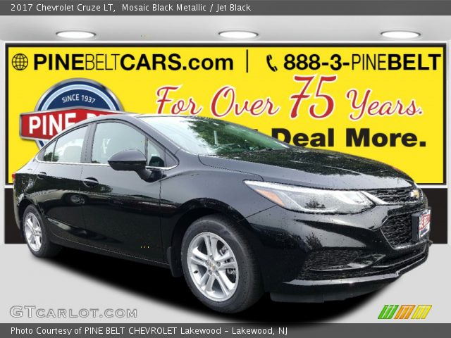 2017 Chevrolet Cruze LT in Mosaic Black Metallic