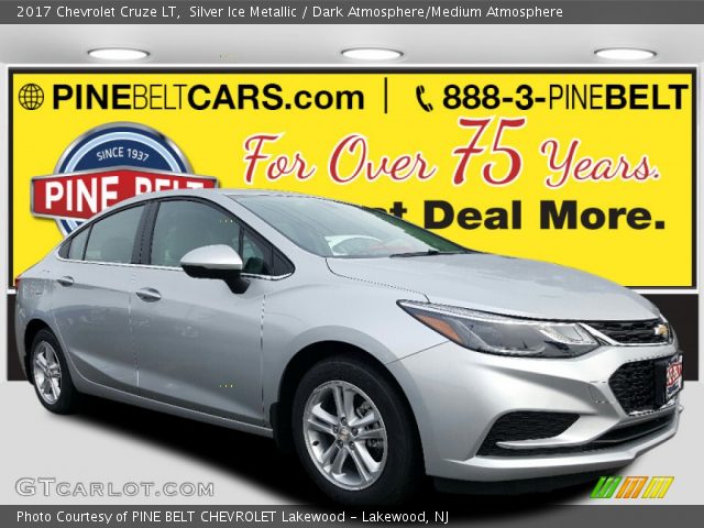 2017 Chevrolet Cruze LT in Silver Ice Metallic