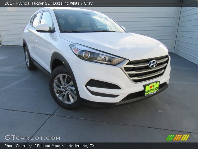 2017 Hyundai Tucson SE in Dazzling White