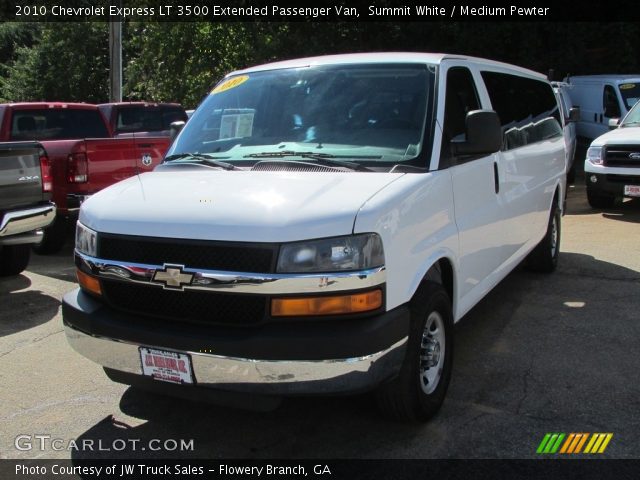2010 Chevrolet Express LT 3500 Extended Passenger Van in Summit White