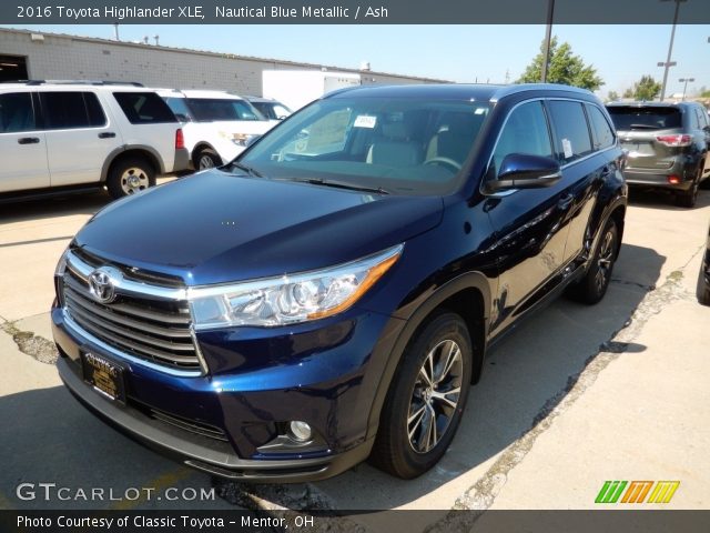 2016 Toyota Highlander XLE in Nautical Blue Metallic