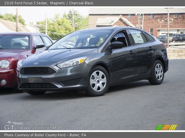 2016 Ford Focus S Sedan in Magnetic