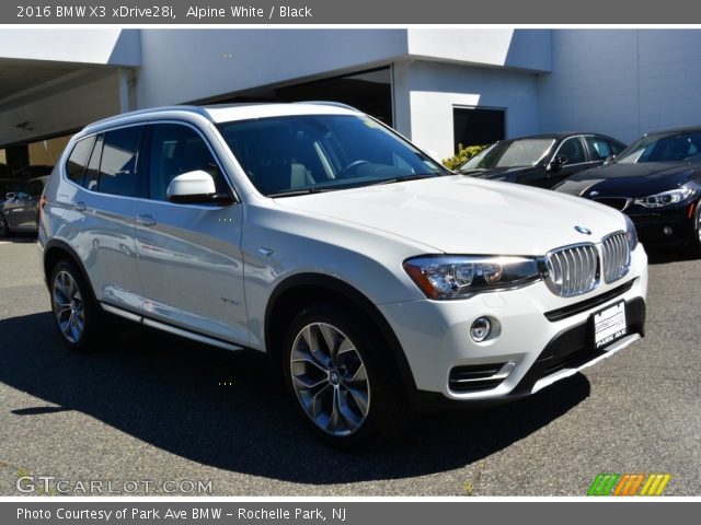 2016 BMW X3 xDrive28i in Alpine White