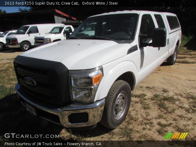 2013 Ford F250 Super Duty XL Crew Cab in Oxford White