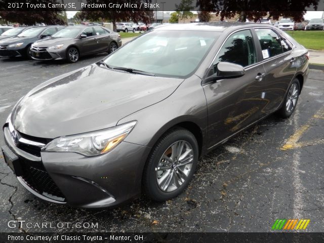 2017 Toyota Camry SE in Predawn Gray Mica