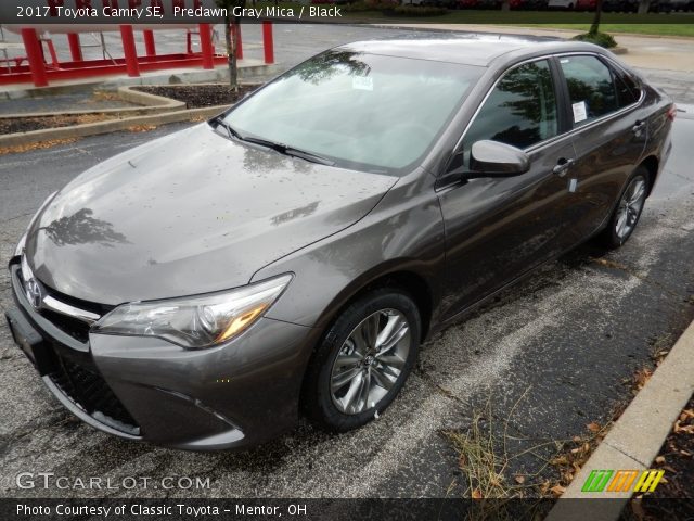 2017 Toyota Camry SE in Predawn Gray Mica