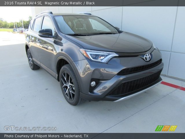 2016 Toyota RAV4 SE in Magnetic Gray Metallic