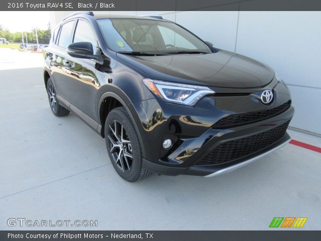 2016 Toyota RAV4 SE in Black