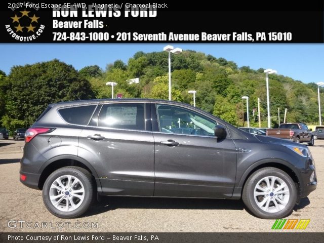 2017 Ford Escape SE 4WD in Magnetic