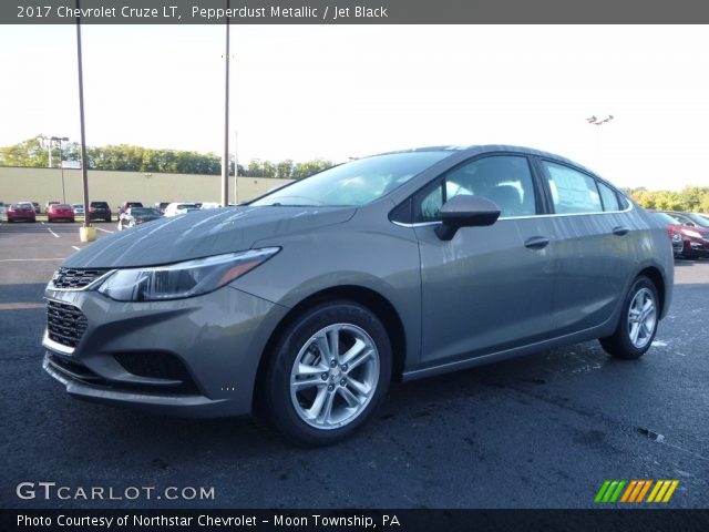2017 Chevrolet Cruze LT in Pepperdust Metallic