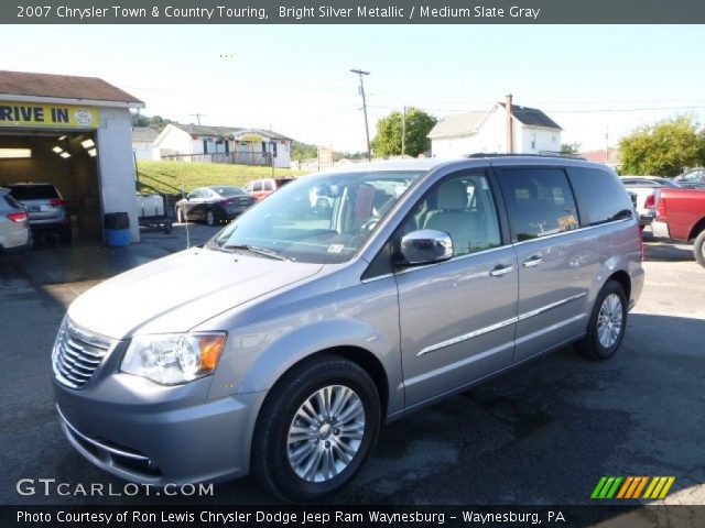 2007 Chrysler Town & Country Touring in Bright Silver Metallic