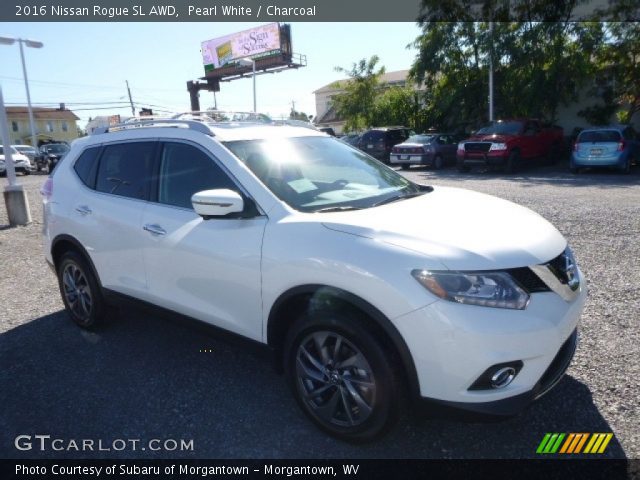 2016 Nissan Rogue SL AWD in Pearl White
