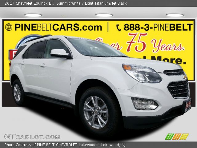 2017 Chevrolet Equinox LT in Summit White