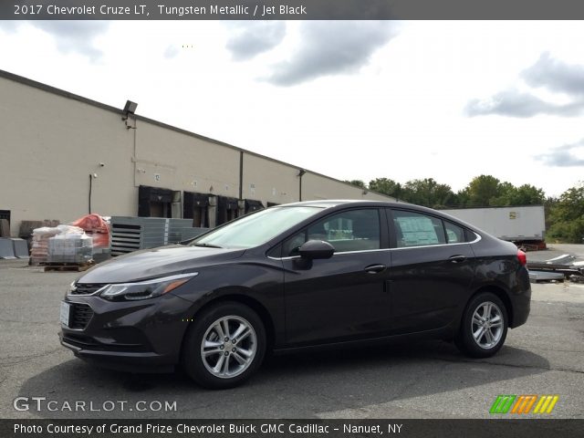 2017 Chevrolet Cruze LT in Tungsten Metallic