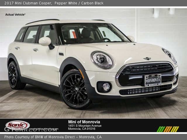 2017 Mini Clubman Cooper in Pepper White