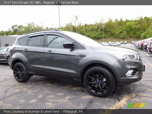 2017 Ford Escape SE 4WD in Magnetic