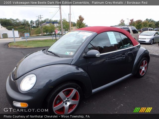 2005 Volkswagen New Beetle Dark Flint Edition Convertible in Platinum Grey Metallic