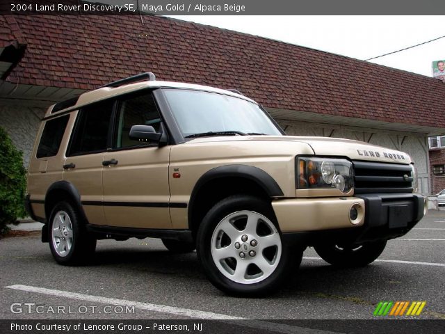 2004 Land Rover Discovery SE in Maya Gold