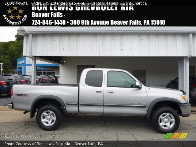 2001 Toyota Tundra SR5 Extended Cab 4x4 in Silver Sky Metallic