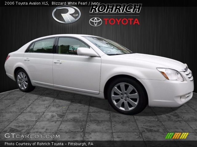 2006 Toyota Avalon XLS in Blizzard White Pearl