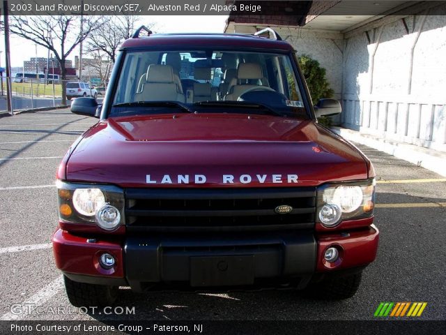 2003 Land Rover Discovery SE7 in Alveston Red