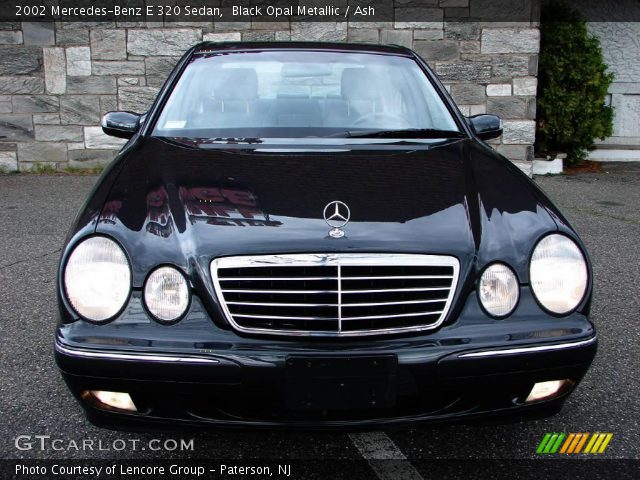 2002 Mercedes-Benz E 320 Sedan in Black Opal Metallic