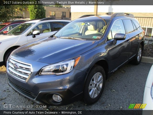 2017 Subaru Outback 2.5i Premium in Twilight Blue Metallic