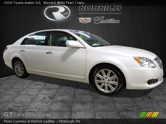 2009 Toyota Avalon XLS in Blizzard White Pearl