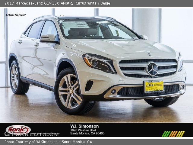 2017 Mercedes-Benz GLA 250 4Matic in Cirrus White